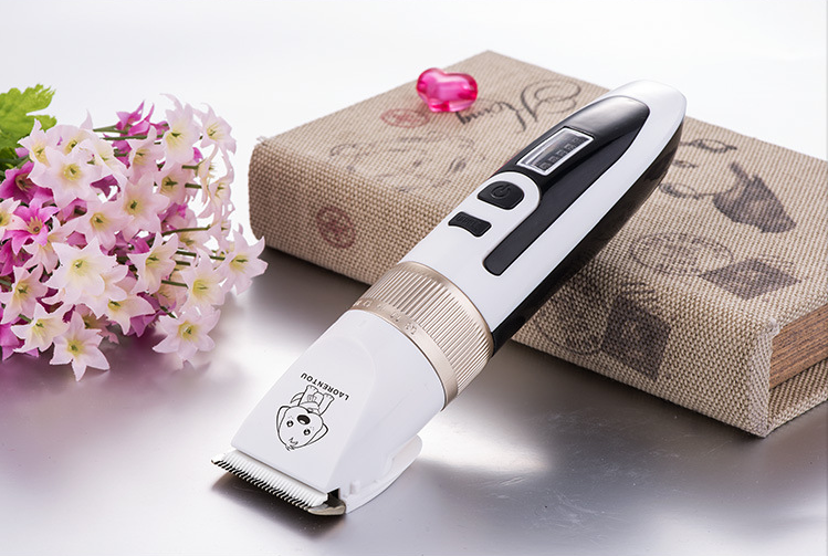 Máquina de tosquiar sem fio para animais de estimação P56